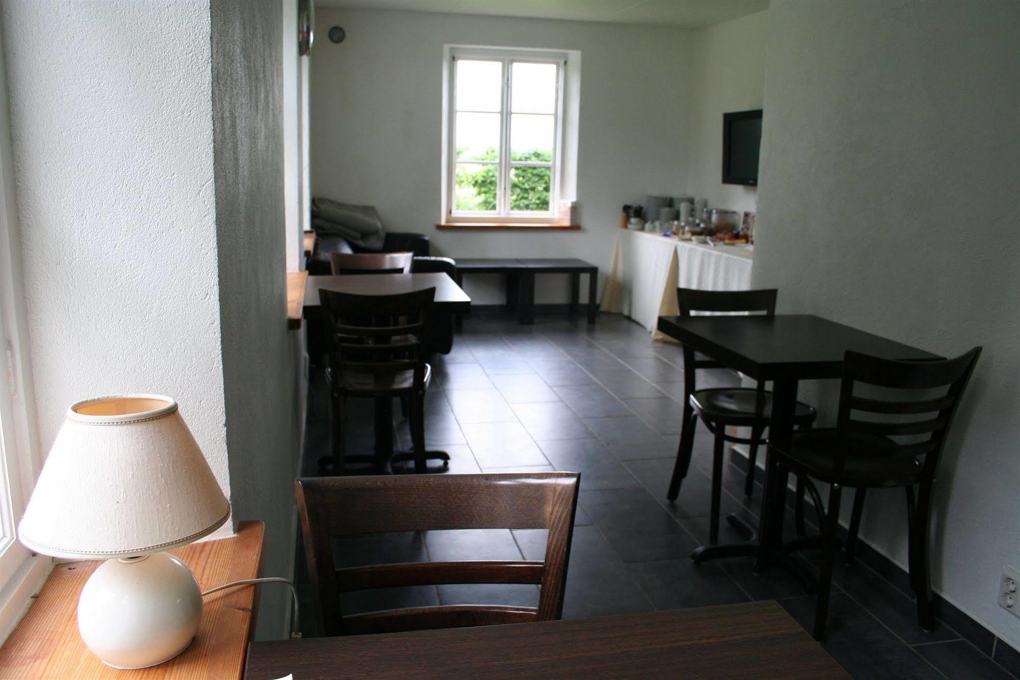 Hoby Gard Couette-café